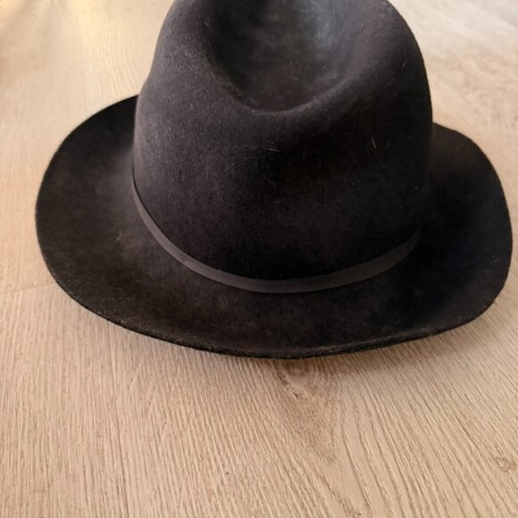 Stella McCartney Falabella Hat - Never worn